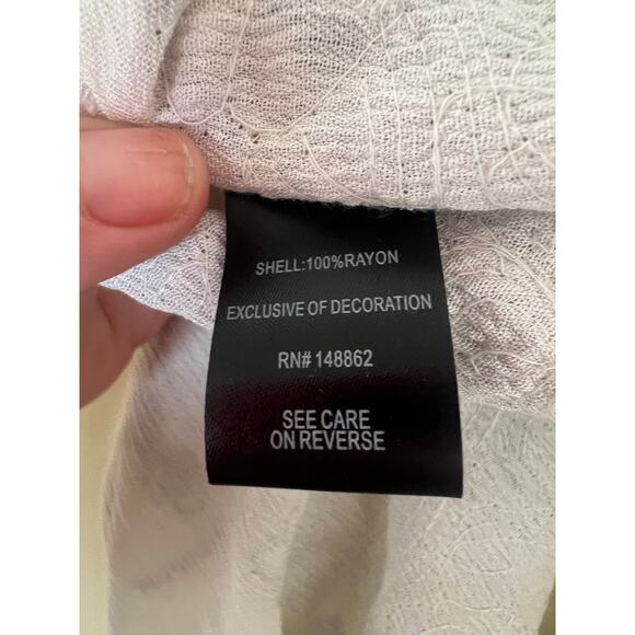 Torrid Women's Ivory Sequin Kimono Flowy Cover Up Size 00/0 equivalent to a M/L - Picture 10 of 10